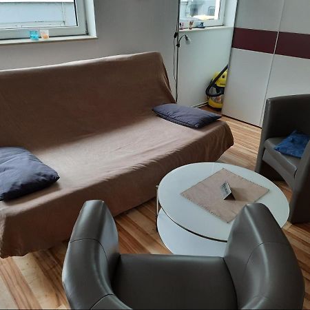 City Apartment Bremen - Ferienwohnung Im Zentrum - Wlan Kostenlos! Bagian luar foto
